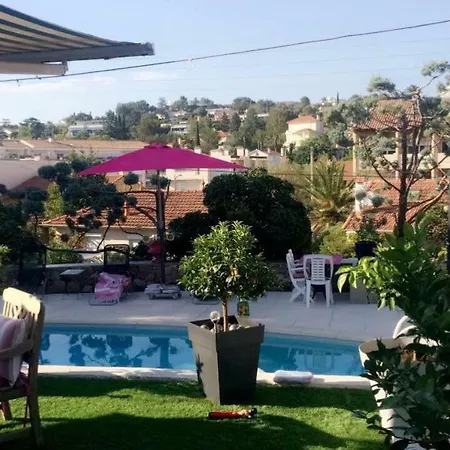 Chalet Independant Avec Piscine Et Jaccusi Proche Centre Ville * Saint-Raphaël