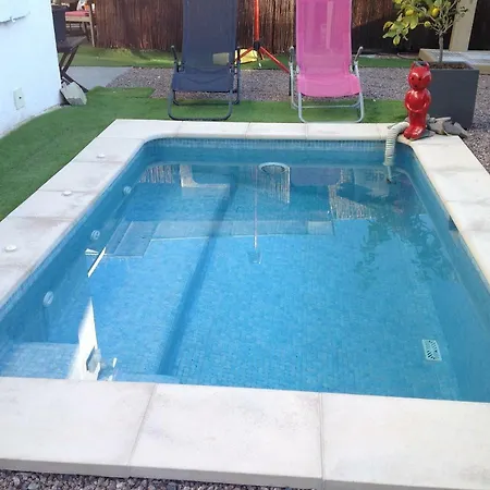 Chalet Independant Avec Piscine Et Jaccusi Proche Centre Ville Сен-Рафаэль